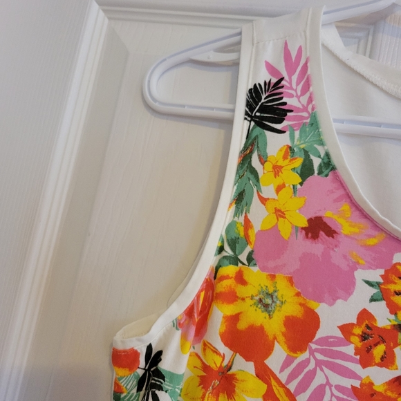 5/$20 Forever 21 white fit and flare floral print skater mini dress 8 - Picture 3 of 10